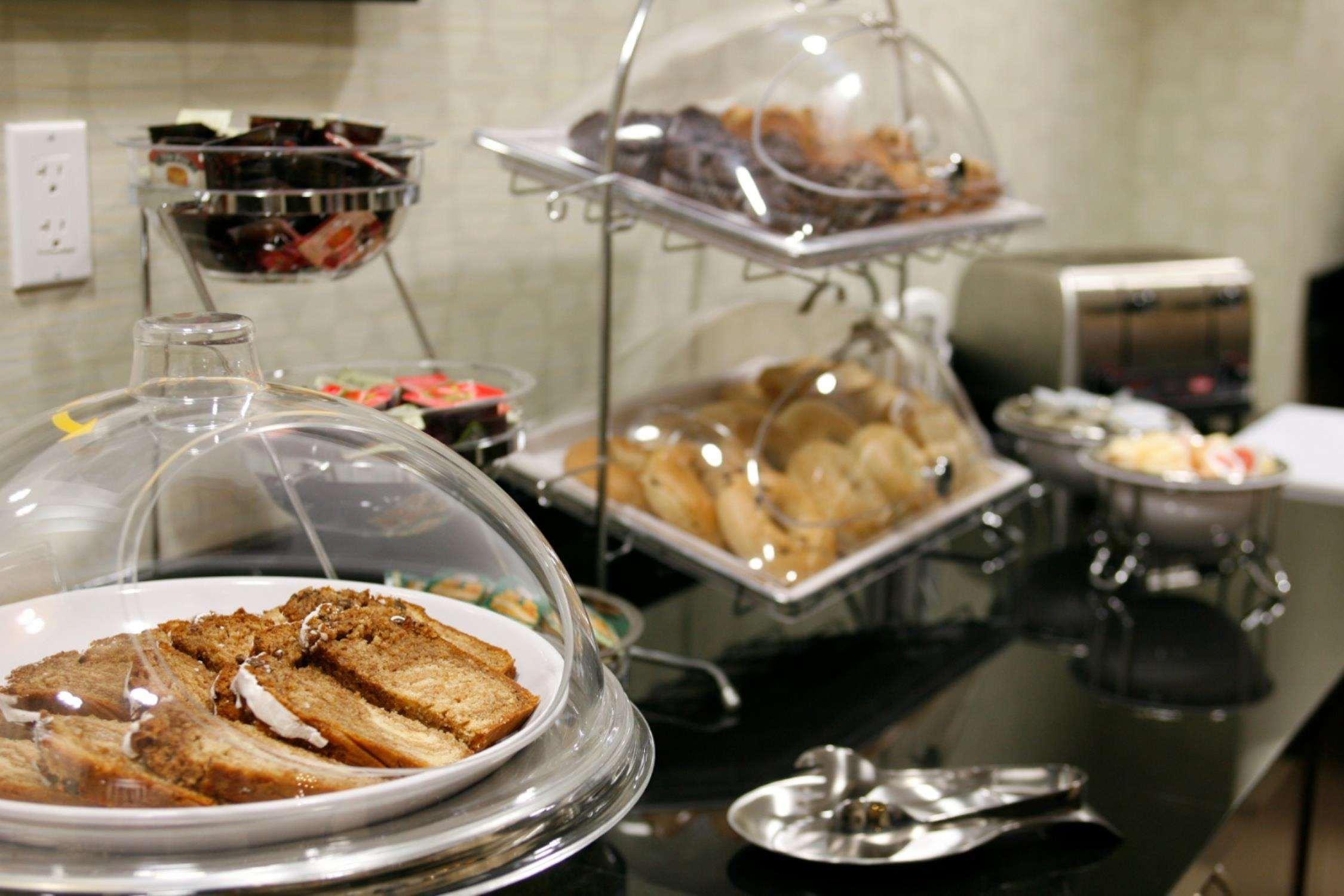 Hotel Hampton By Hilton Saskatchewan 3*