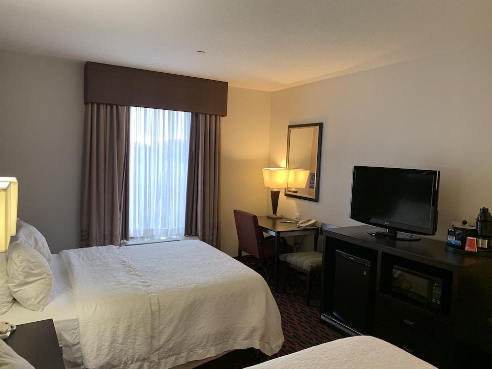Hampton By Hilton Saskatchewan Hotel Fort Saskatchewan