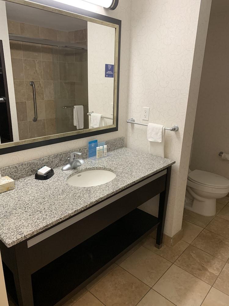Hampton By Hilton Saskatchewan Hotel 3*