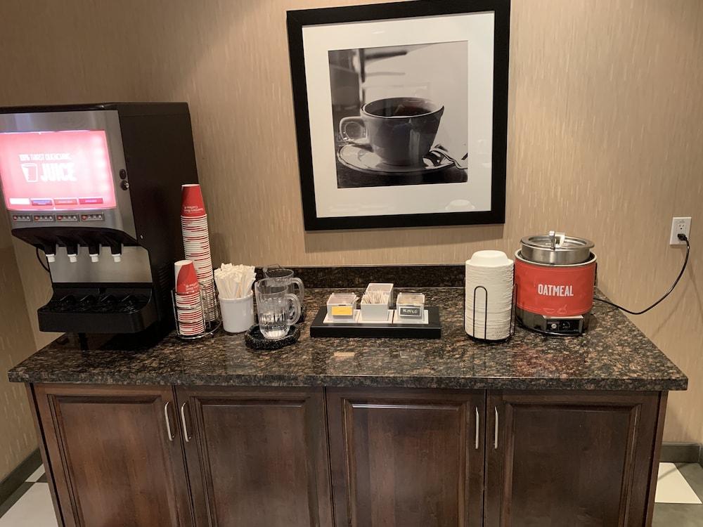 Hampton By Hilton Saskatchewan Hotel Fort Saskatchewan